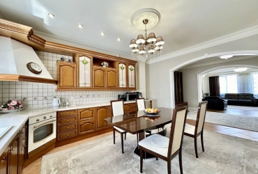 Просторная квартира в центре